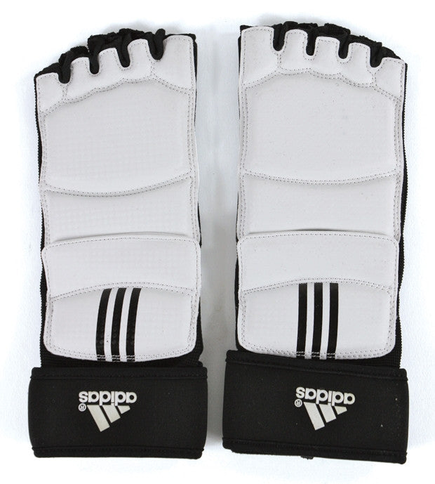 Adidas taekwondo shin sales guard size chart